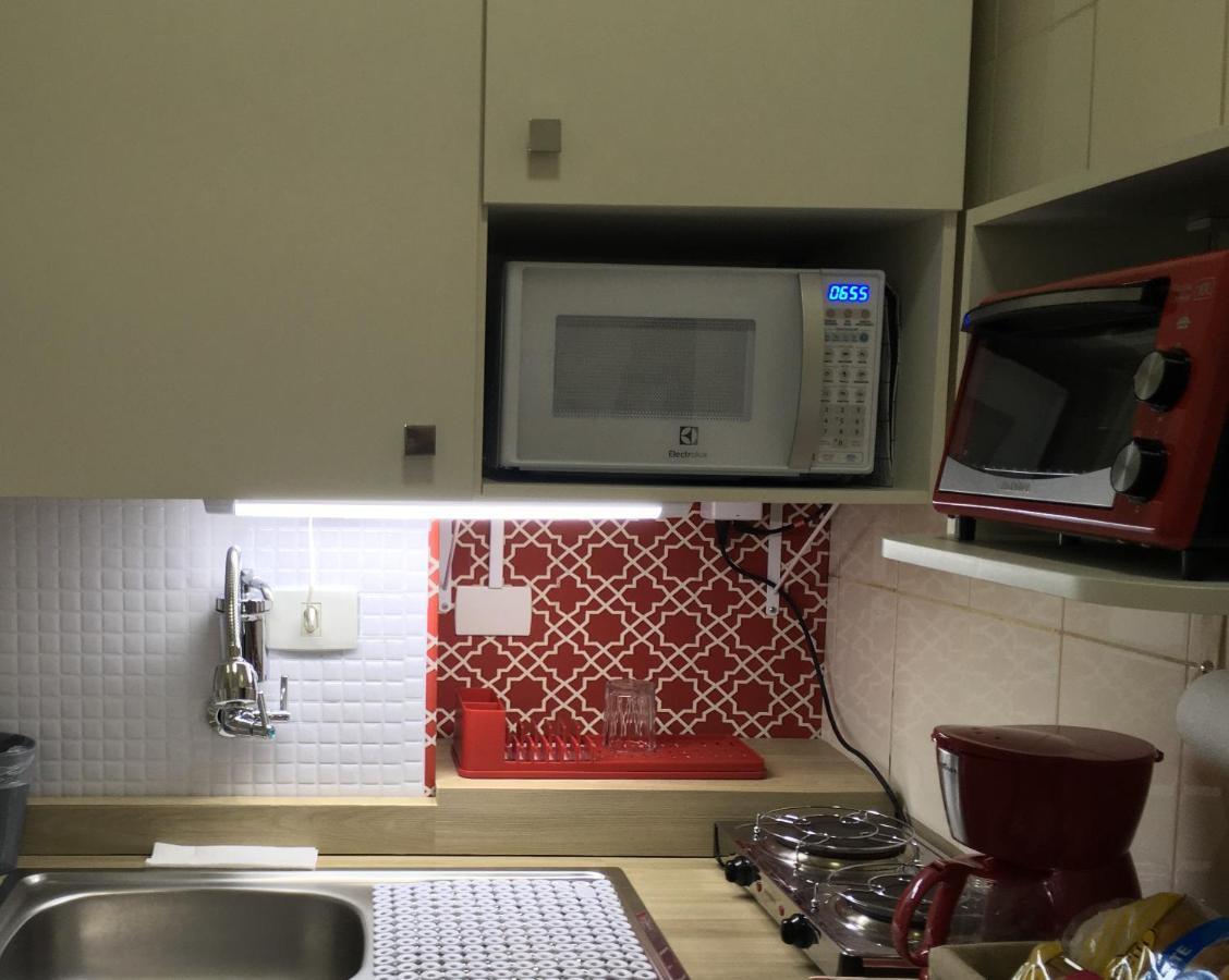 Kitnet Aconchegante Beira Mar. Apartment Сантос Екстериор снимка