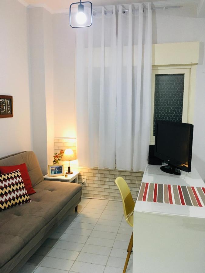 Kitnet Aconchegante Beira Mar. Apartment Сантос Екстериор снимка